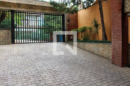 Casa à venda com 500m², 4 quartos e 8 vagasGaragem