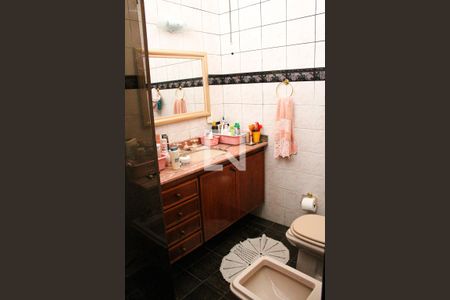 Casa à venda com 500m², 4 quartos e 8 vagasBanheiro da Suíte 3