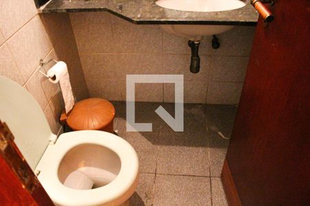 Casa à venda com 500m², 4 quartos e 8 vagasBanheiro