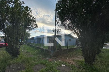 Casa à venda com 120m², 3 quartos e 2 vagasFachada