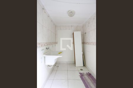 Casa de condomínio à venda com 80m², 1 quarto e sem vaga Casa de condomínio à venda com 80m², 1 quarto e sem vagaLavanderia