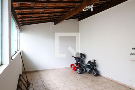 Casa à venda com 150m², 3 quartos e 2 vagasSalão