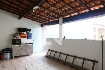 Casa à venda com 150m², 3 quartos e 2 vagasSalão