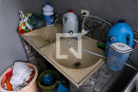 Casa à venda com 150m², 3 quartos e 2 vagasLavanderia