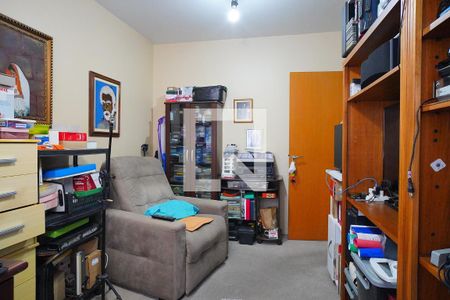 Apartamento à venda com 150m², 3 quartos e 2 vagasQuarto 2