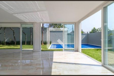 Casa de condomínio à venda com 750m², 4 quartos e 8 vagas