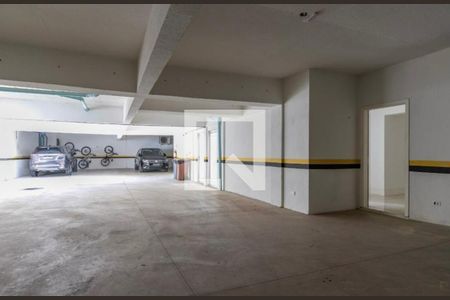 Casa de condomínio à venda com 750m², 4 quartos e 8 vagas