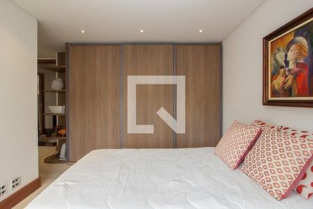 Apartamento à venda com 537m², 4 quartos e 6 vagas