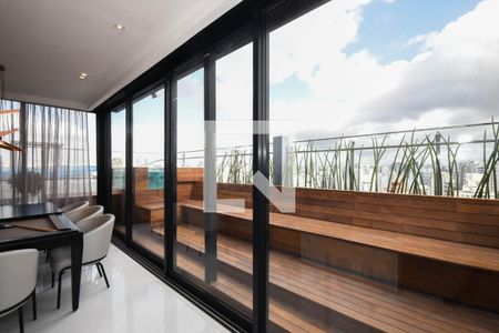 Apartamento à venda com 180m², 3 quartos e 3 vagas
