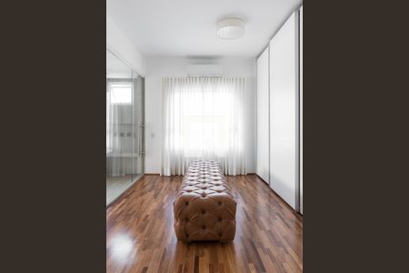 Apartamento à venda com 208m², 2 quartos e 3 vagas