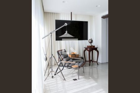 Apartamento à venda com 208m², 2 quartos e 3 vagas