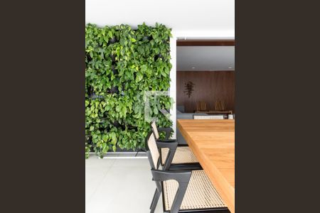 Apartamento à venda com 208m², 2 quartos e 3 vagas