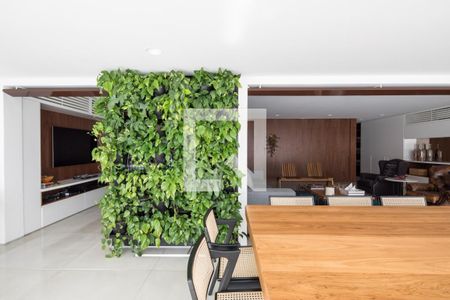 Apartamento à venda com 208m², 2 quartos e 3 vagas