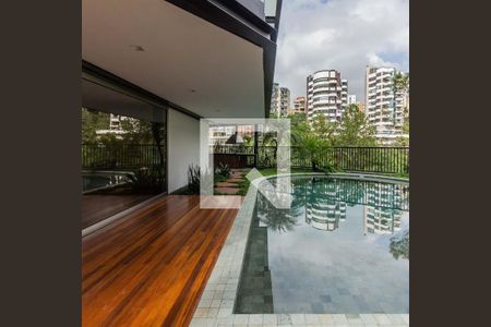 Casa de condomínio à venda com 661m², 4 quartos e 3 vagas