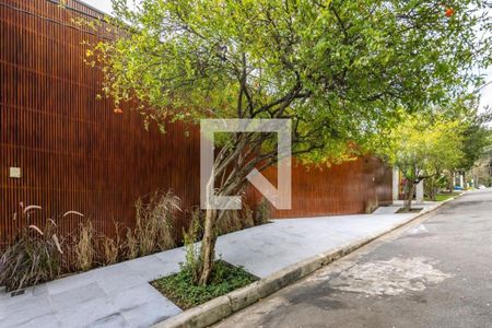 Casa de condomínio à venda com 661m², 4 quartos e 3 vagas