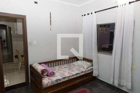 Casa à venda com 204m², 3 quartos e 3 vagas Casa à venda com 204m², 3 quartos e 3 vagasQuarto Suíte
