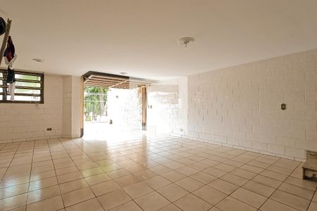 Casa à venda com 350m², 3 quartos e 4 vagasGaragem