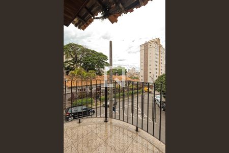 Casa à venda com 350m², 3 quartos e 4 vagasVaranda da Suíte 2