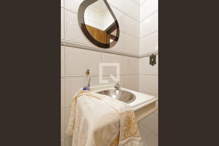 Casa à venda com 350m², 3 quartos e 4 vagasLavabo