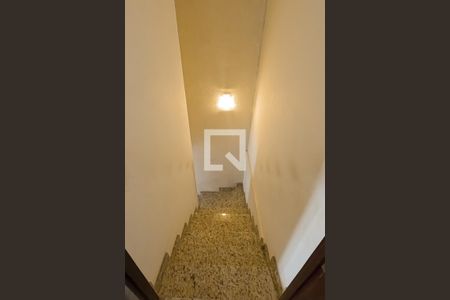 Casa à venda com 350m², 3 quartos e 4 vagasCorredor