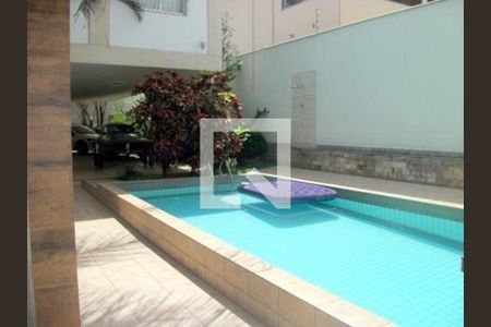 Casa à venda com 350m², 4 quartos e 10 vagas