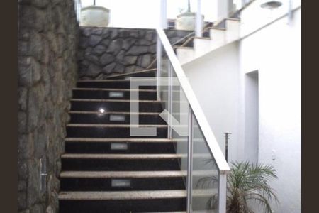 Casa à venda com 380m², 5 quartos e 6 vagas