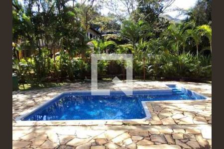 Casa de condomínio à venda com 468m², 3 quartos e 10 vagas