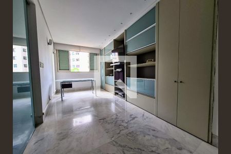 Apartamento à venda com 310m², 4 quartos e 5 vagas