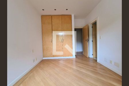 Apartamento à venda com 310m², 4 quartos e 5 vagas