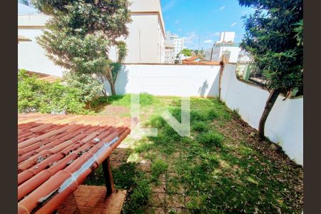 Casa à venda com 370m², 4 quartos e 5 vagas