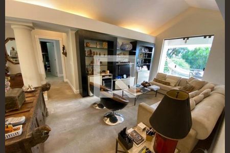 Casa à venda com 1200m², 5 quartos e 15 vagas