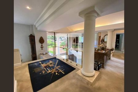 Casa à venda com 1200m², 5 quartos e 15 vagas