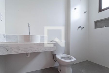 Apartamento à venda com 278m², 4 quartos e 4 vagas Apartamento à venda com 278m², 4 quartos e 4 vagasBanheiro da suíte 3
