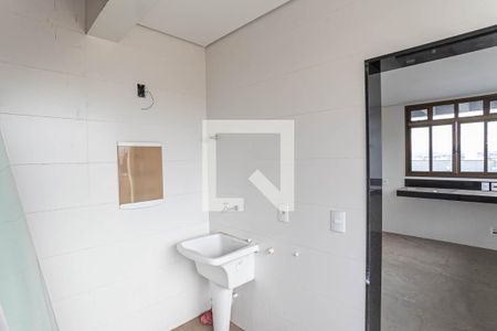 Apartamento à venda com 278m², 4 quartos e 4 vagas Apartamento à venda com 278m², 4 quartos e 4 vagasCobertura - Área de serviço