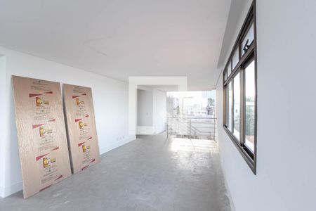 Apartamento à venda com 278m², 4 quartos e 4 vagas Apartamento à venda com 278m², 4 quartos e 4 vagasCobertura - Sala 2