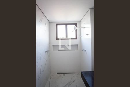 Apartamento à venda com 278m², 4 quartos e 4 vagas Apartamento à venda com 278m², 4 quartos e 4 vagasBanheiro da suíte 4