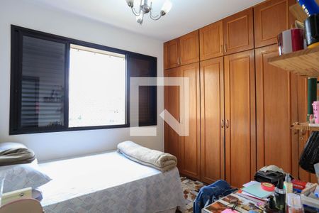 Apartamento à venda com 150m², 4 quartos e 2 vagasQuarto 2