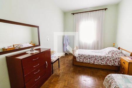 Casa à venda com 210m², 4 quartos e 2 vagasSuíte 2