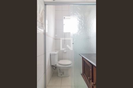 Casa à venda com 277m², 3 quartos e 2 vagasBanheiro Casa 2