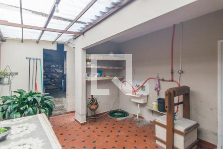 Casa à venda com 277m², 3 quartos e 2 vagasQuintal