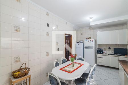 Casa à venda com 277m², 3 quartos e 2 vagasCozinha Casa 2