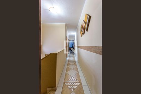 Casa à venda com 145m², 3 quartos e 2 vagas Casa à venda com 145m², 3 quartos e 2 vagasCorredor Dormitórios