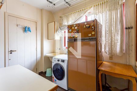 Apartamento à venda com 173m², 3 quartos e 2 vagas Apartamento à venda com 173m², 3 quartos e 2 vagasÁrea de Serviço