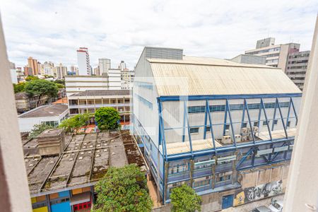 Apartamento à venda com 173m², 3 quartos e 2 vagas Apartamento à venda com 173m², 3 quartos e 2 vagasVista do Quarto 2