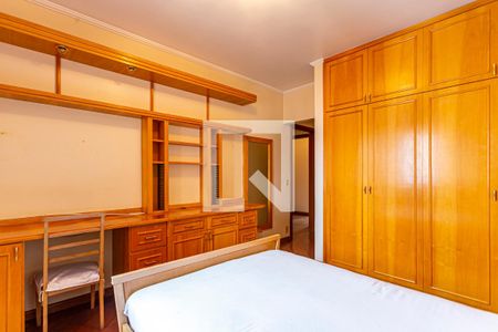 Apartamento à venda com 173m², 3 quartos e 2 vagas Apartamento à venda com 173m², 3 quartos e 2 vagasQuarto 2