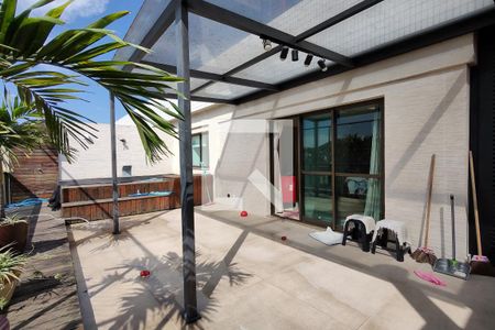 Apartamento à venda com 169m², 3 quartos e 2 vagasCobertura 