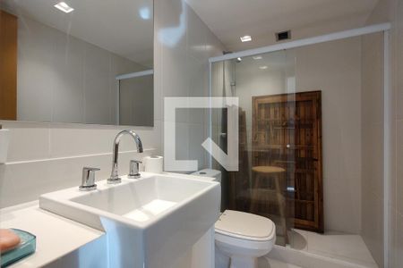 Apartamento à venda com 169m², 3 quartos e 2 vagasBanheiro da Suíte 2