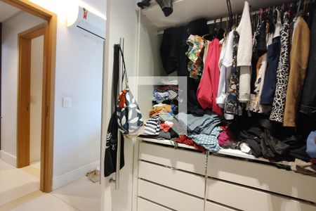 Apartamento à venda com 169m², 3 quartos e 2 vagasCloset