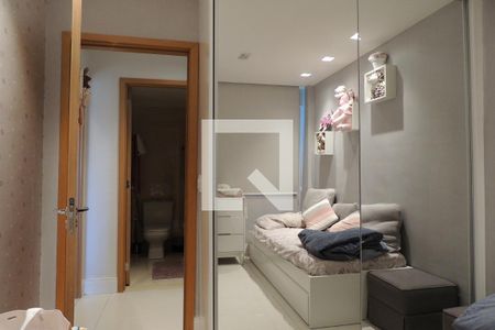 Apartamento à venda com 169m², 3 quartos e 2 vagasQuarto 2 
