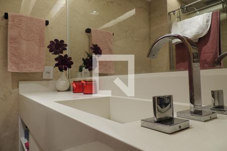 Apartamento à venda com 169m², 3 quartos e 2 vagasBanheiro 1